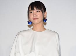 新垣結衣 さんの作中着用していたスクラブを展示しております この機会にぜひ 店頭にお越しください pic.twitter.com/fyv5gqymel. Hesmnwgd4osw8m