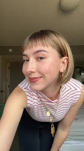 Tori Webster's Instagram, Twitter & Facebook