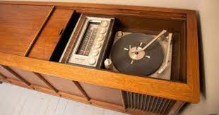 Magnavox Astrosonic Stereo Console Cabinet How We Jammed Stereo Console Stereo Cabinet Redo Redo Cabinets