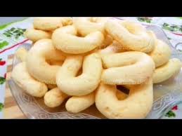 Biscoito De Polvilho Assado Fácil E Rápido Biscoito Pao De Queijo Mineiro Facil E Rapido Receita Inedita De Culinariaterapia Youtube Pao De Queijo Pao De Queijo Mineiro Pao De Queijo Facil