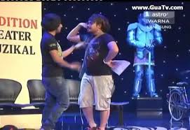 Malam ini akan berlangsungnya minggu keempat rancangan maharaja lawak mega 2019. Jozan Maharaja Lawak Mega 2012 Minggu 5 Video Dailymotion