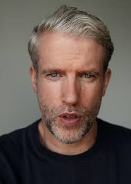 KateModern" Fight and Flight (TV Episode 2007)