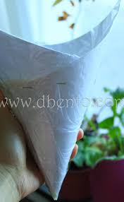 Cara membuat hiasan dinding kamar yang berbentuk daun sangatlah mudah. Bento Mania Buat Tumpeng Tanpa Alat Khusus Siapa Takut