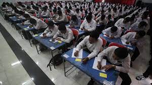 Bukan hanya sms penipuan, banyak sms bentuk lain seperti menawark. Salah Kaprah Lulusan Smk Tirto Id