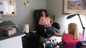 Mb trending hair salon provides salon services for the family, from haircuts to hair extensions. One Salon Me Grapevine Hair Salon