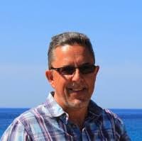 Bob Kavanagh's Instagram, Twitter & Facebook