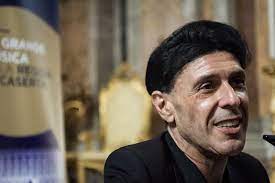 Di cosa soffre il pianista e le novità della ricerca. Che Malattia Ha Ezio Bosso La Sindrome Neurodegenerativa Del Pianista