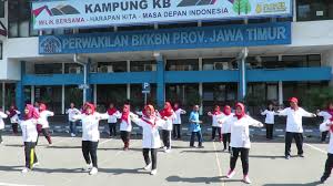Dewan kerja daerah jawa timur, sebagai pusat informasi pramuka penegak dan pramuka pramuka jawa timur kehilangan sosok pemimpinnya. Hari Kontrasepsi Sedunia Bkkbn Gelar Senam Poco Poco Se Indonesia Derapdesa Id