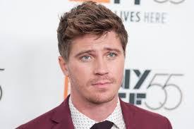 Garrett Timberlake's Instagram, Twitter & Facebook