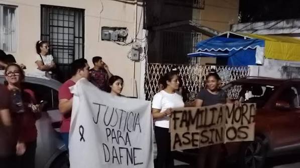 🚨​ Minutos después del inicio de la audiencia, la defensa de Jorge Luis "N" y Estrella "N" solicitó un receso de dos horas.