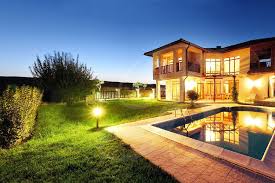 Das in üppigem grün versteckte einfamilienhaus in contra ist nicht auf anhieb zu finden. Haus Mit Pool In Geschlossener Wohnanlage Bei Sonnenstrand