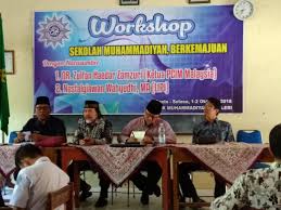 Check spelling or type a new query. Praktisi Pendidikan Dari Malaysia Gembleng Sekolah Sekolah Di Weleri Pwm Jawa Tengah