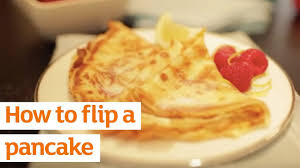 This is how to flip a pancake by spcc dale on vimeo, the home for high quality videos and the people who love them. Watch How To Perfectly Flip A Pancake Without A Spatula Evoke Ie