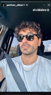 Tad Cooper says "Happy Thursday." What a beauty boy!