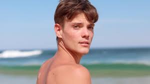 Billy Blue Eyes (2021)