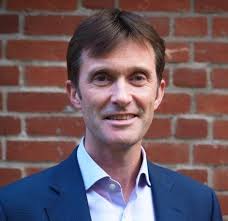 Mr Declan Costello :: Frimley Health NHS Foundation Trust