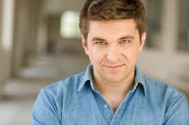 Kevin Robak's Instagram, Twitter & Facebook