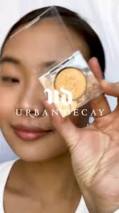 model-gallery-file-13744755