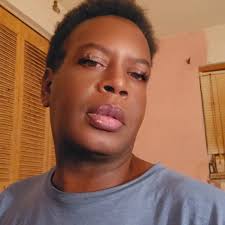 I need you to empty your pockets sir 😳😉😉