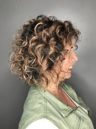 1.30 buzz cut for naturally curly hair. My Chunky Highlights With My Curly Hair The Pins All Helped Me Get This Yeah Thank You Brandi From Kins Highlights Curly Hair Curly Hair Styles Hair Envy