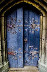 Pin Von Maryellen Leigh Stover Auf Doors Coole Turen Blaue Tur Fenster Und Turen