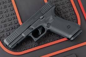 The glock 19 gen5 showcases the latest technology and engineering that drives glock's constant pursuit of perfection. Glock 17 Gen5 9mm P A K Limited First Edition Jagd Sport Sicherheitsausrustung
