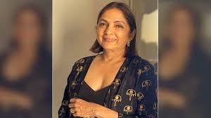 She predominantly acts in bollywood and television industry. Neena Gupta Wears Short Hair With Masaba S Designer Outfit Google Did You Address Her Age Reduction