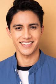 Paul Bhatia's Instagram, Twitter & Facebook