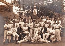 Even memories were murdered when the dead were dropped into unmarked graves. Bilddokument Von 1921 Belegt Wissens Sportliche Vergangenheit Ak Kurier De