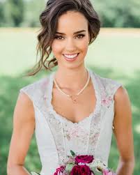 Tian Van Tastique Official Auf Instagram Born 2 Make U Happy Www Tianvantastique Com Brautdirndl Trachtenhochzeit Dirnd In 2020 Wedding Dresses Fashion Dresses