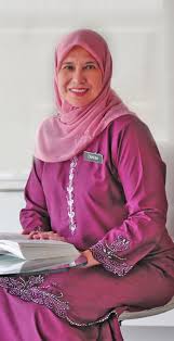 Dato' zahrah abd wahab fenner is the chief executive officer (ceo) of the companies commission of malaysia (ssm). A N N U A L R E P O R T Evolving Through Technology Pdf Free Download