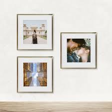 Photo frame is a unique photo effect, and you can use the frame to add subtle or contrast to your photo and enhance its layout. 4x4 Or 8x8 Brushed Metal Square Instagram Photo Frame Tiny Mighty Frames