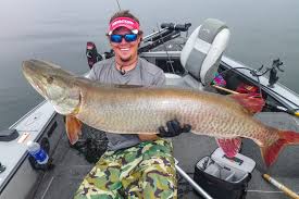 Edmund sixtus muskie was an american statesman and political leader who served as the 58th united states secretary of state under president. Fall Muskie Fishing 101 Midwest Outdoors