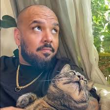 Brandon (@brandoom) • Instagram photos and videos