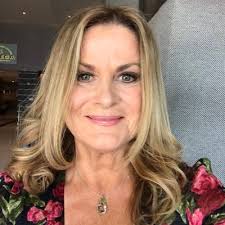 Sarah Penman (@penfold100)