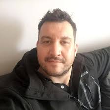 Menaces et intimidation: un col bleu de retour en poste même s'il terrorise  des collègues