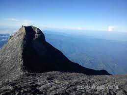 Gunung kinabalu mempunyai puncak diketinggian 4.095 meter dari permukaan laut. Tinggi Tinggi Gunung Kinabalu Guitar Chord F C Kinabalu Dekat Di Kundasang