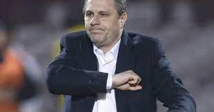 E favorit în fața lui șumudică exclusiv cristi pustai, în pericol de a fi demis de la rapid. Marius SumudicÄƒ Throws The Bomb On Rapid I Ll Give It For The First Time