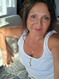 Gdzie te nasze puszyste kobiety się ukrywają pozdrawiam i słonecznego dnia  życzę