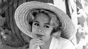 5 Things You Never Knew About Sandra Dee