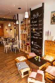 Kaffeekuche Arts In Munich Cozy Coffee Shop Cafe Decor Vintage Cafe Design