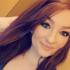 Amber Compton's Instagram, Twitter & Facebook