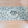Design sampul duit raya eksklusif edisi 2014 sampul duit raya saiz lebih besar dan panjang, memudahkan duit raya dimasuprtan tanpa perlu melipat. 1