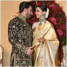 Exclusive Ranveer Singh And Deepika Padukone Have A Quiet Intimate First Diwali Bollywood Wedding Deepika Ranveer Deepika Padukone