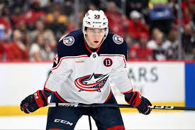 Karolina Protsenko - a siren's call