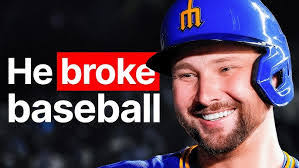 Courtney Spitz's Instagram, Twitter & Facebook