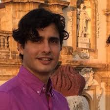 Alejandro Aragon's Instagram, Twitter & Facebook