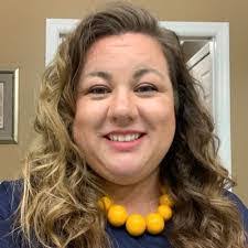 Tiffany Warnick's Instagram, Twitter & Facebook