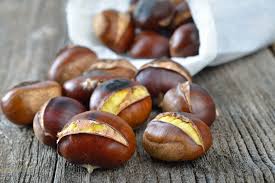 Découvrez comment y accéder et même comment cuisiner ce fruit tout doux ! Comment Cuisiner Des Marrons