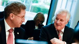 Trivia (1) forced into immediate early retirement as a result of unacceptable statements made during a speech to fellow european intelligence leaders in oct. Fall Maassen Funf Dinge Mit Denen Sich Die Bundesregierung Jetzt Lieber Beschaftigen Sollte Stern De